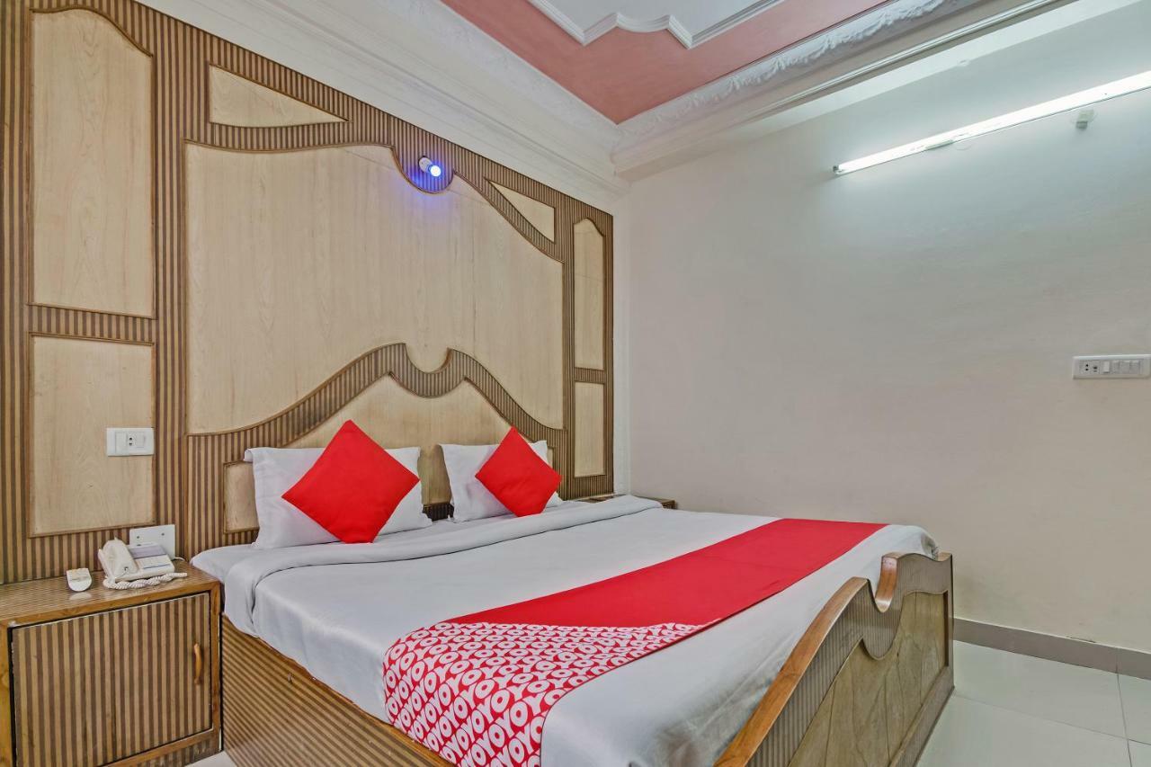 Oyo 24888 Hotel Sham Palace Katra  Ngoại thất bức ảnh